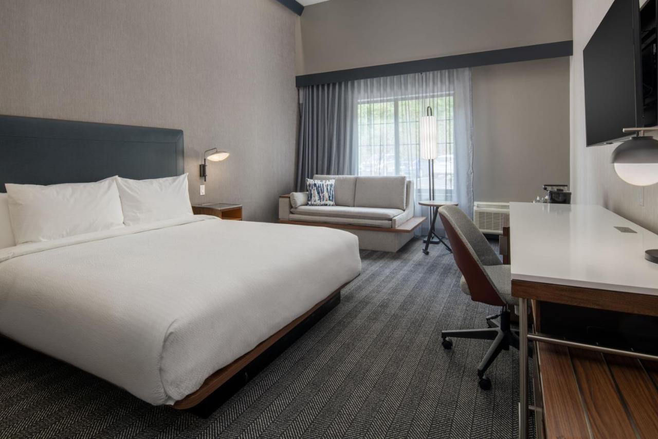 Hotel Courtyard By Marriott Olympia Extérieur photo