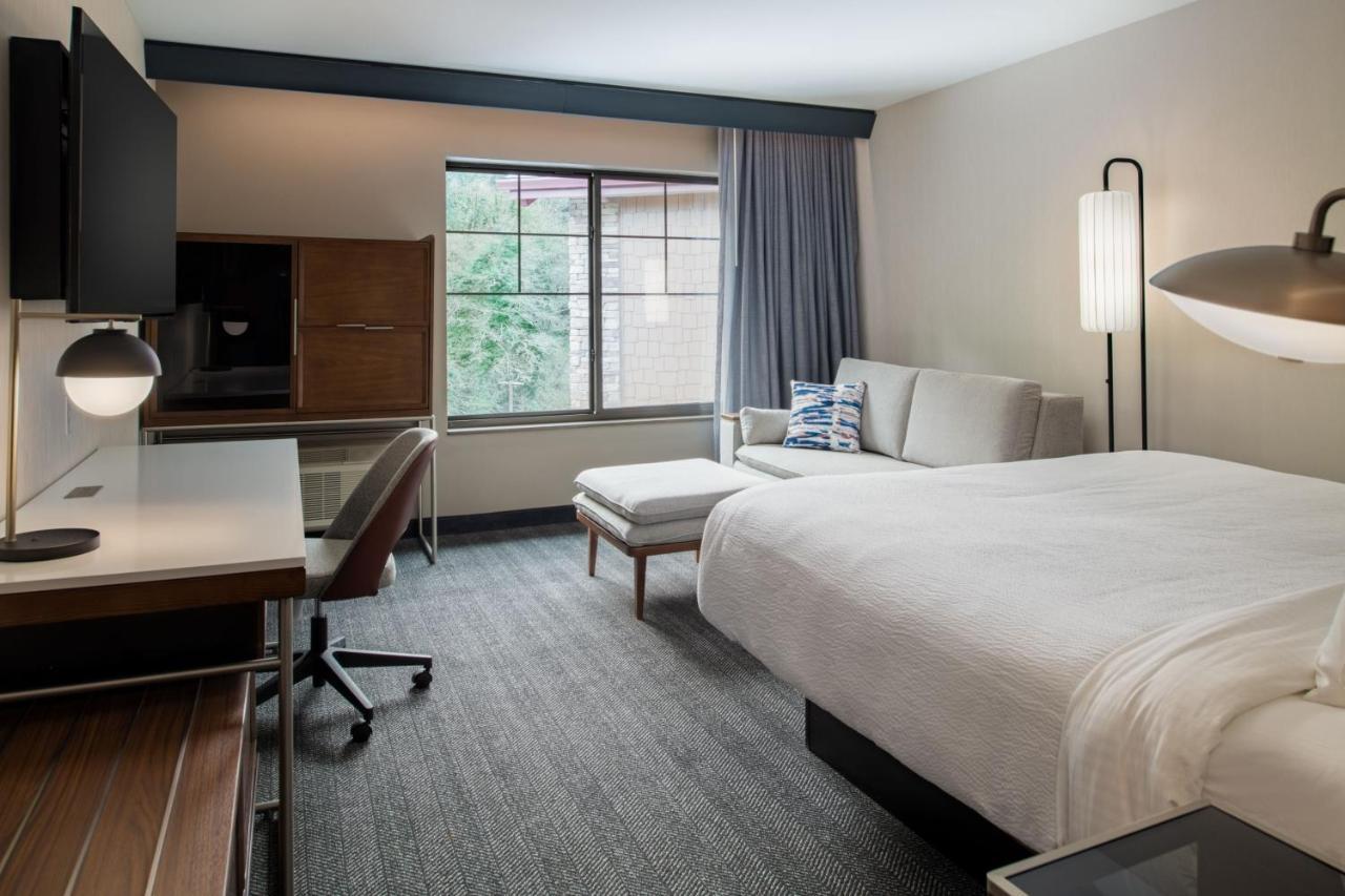 Hotel Courtyard By Marriott Olympia Extérieur photo